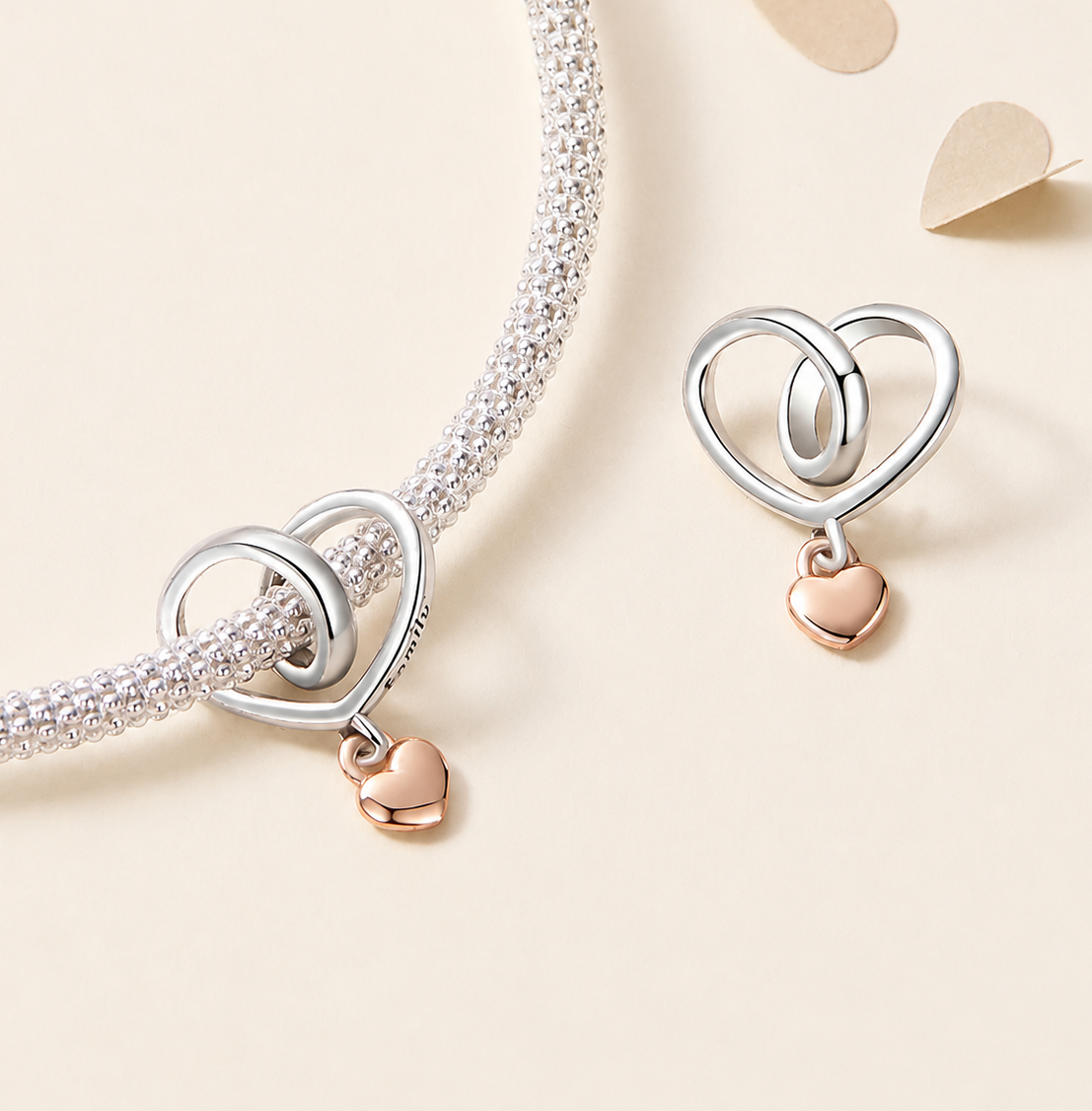 925 silver heart frame engraved with ‘Family’ and rose gold lock | Asttery