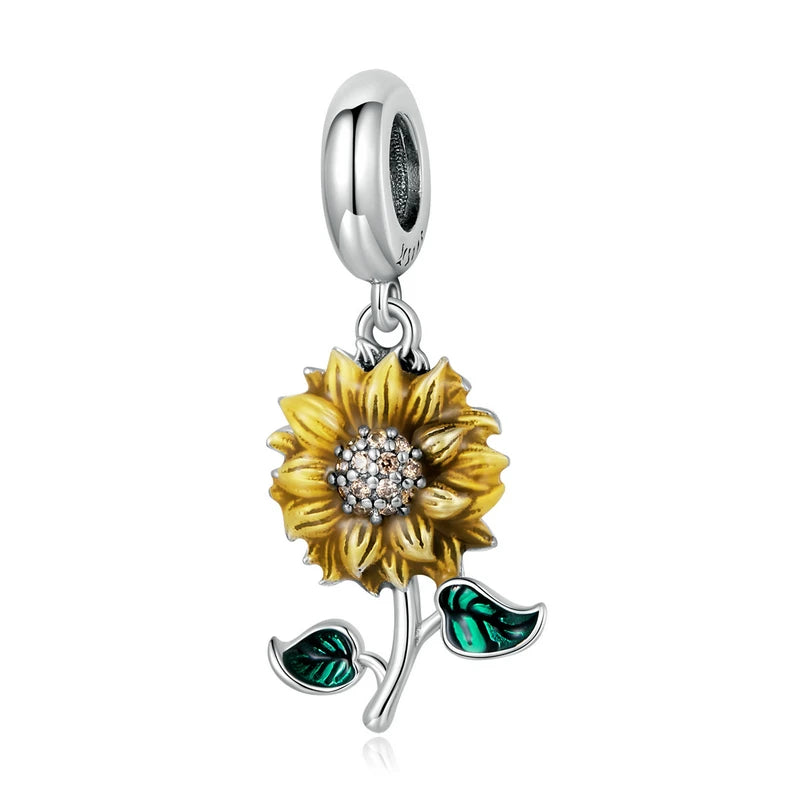 Sunflower charm Lia Solis in 925 sterling silver with zirconia and enamel | Asttery