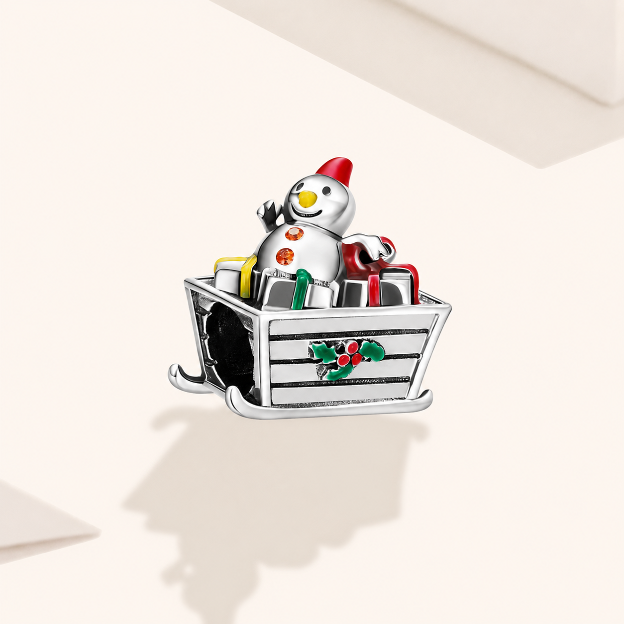 Flokim charm showing the enamel gifts and snowman details | Asttery