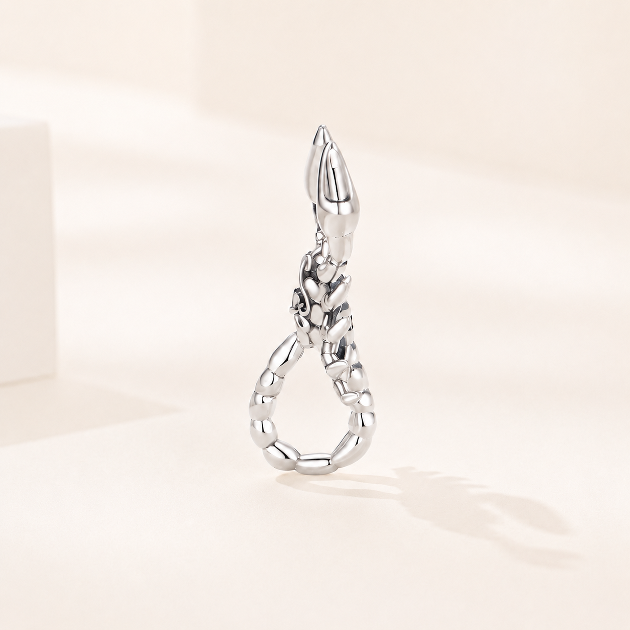 Skarion charm in the shape of a scorpion, crafted in 925 sterling silver