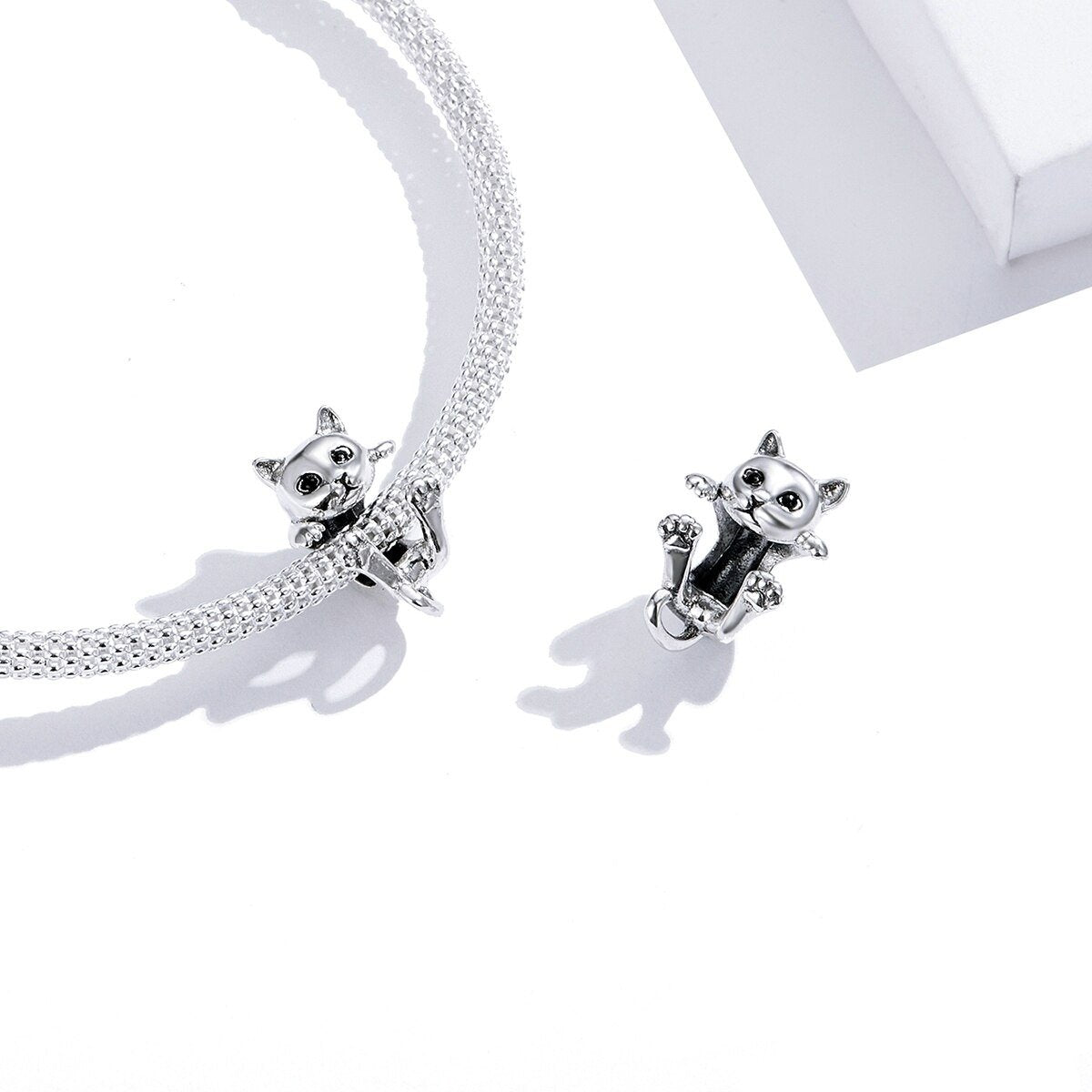 Talune kitten charm on bracelet, symbolizing gentle affection and spontaneous joy | Asttery