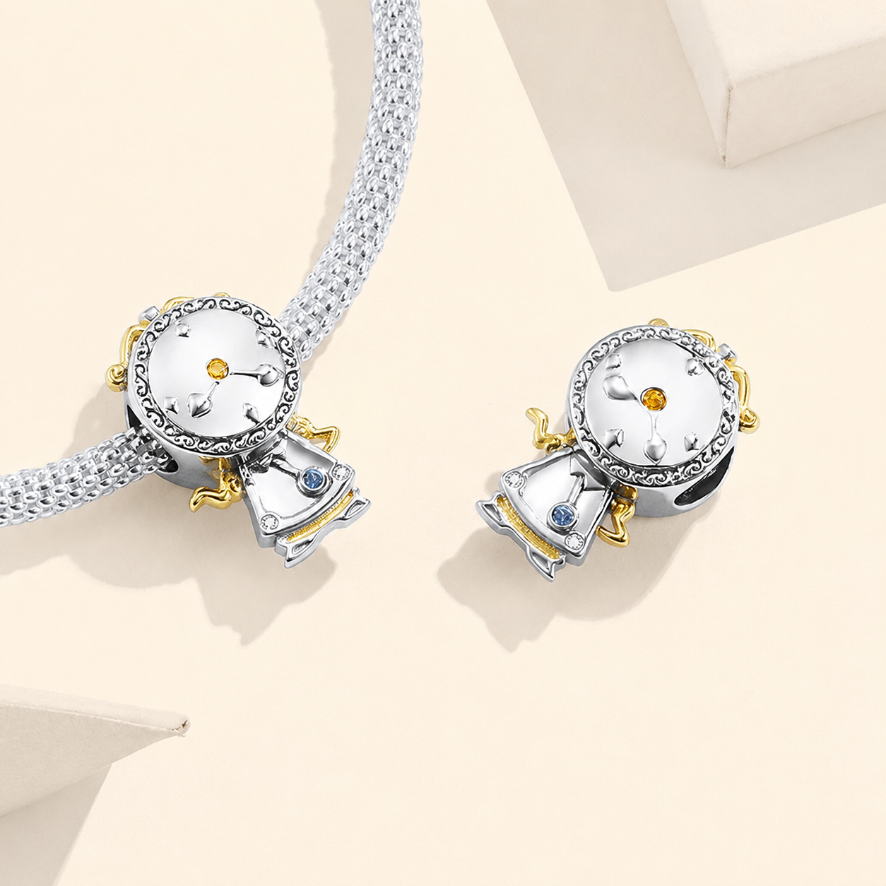 Front and side view of the sterling silver clock charm bead | Asttery