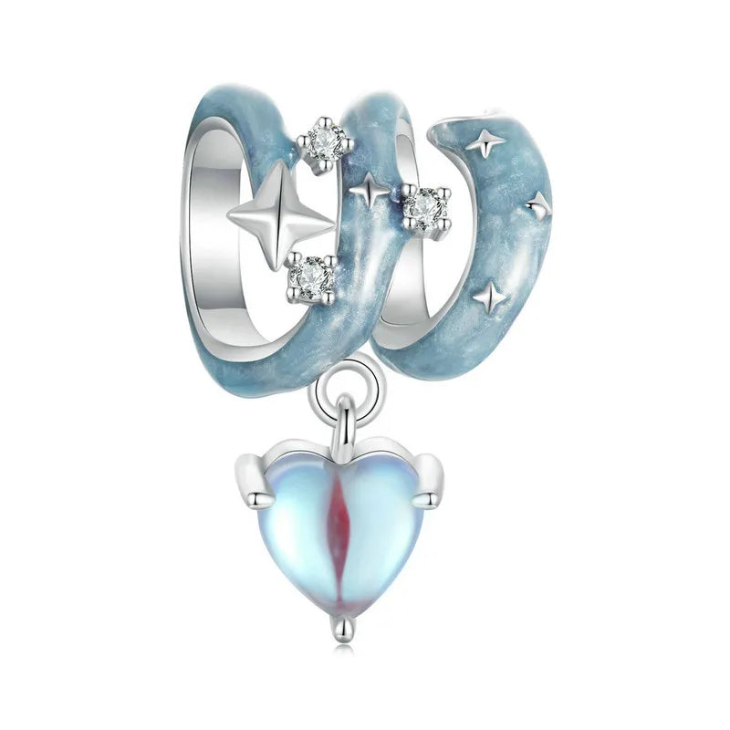 Velunar charm in sterling silver with celestial zirconias and iridescent heart | Asttery