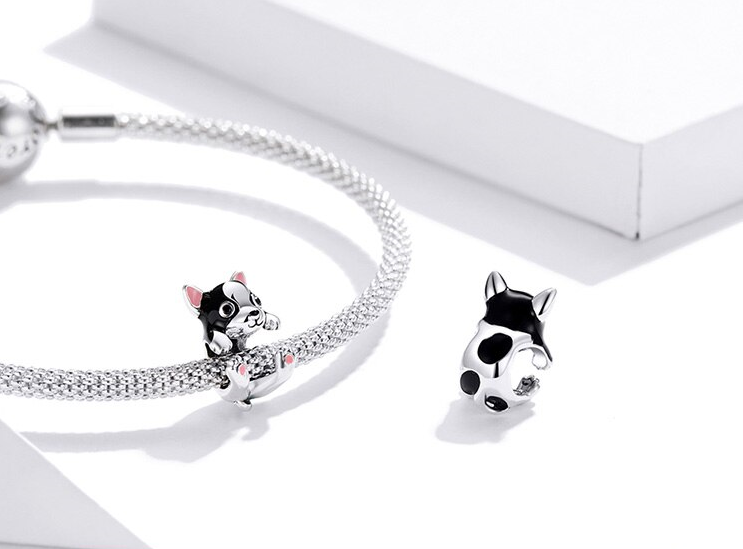 Sterling silver dog charm Yvok | Asttery